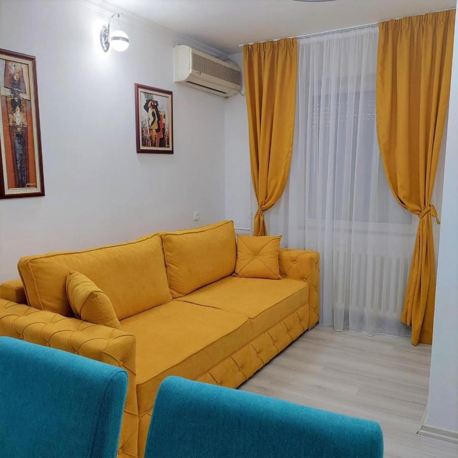 City Lux Square Apartments Skopje Ngoại thất bức ảnh